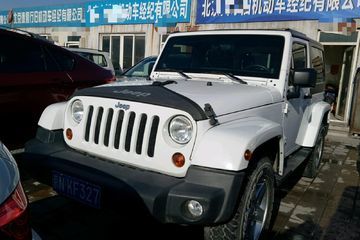 三十萬預算，買什么越野車最好？